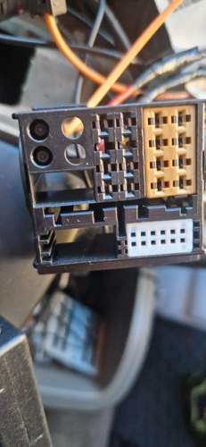 Stecker im Auto