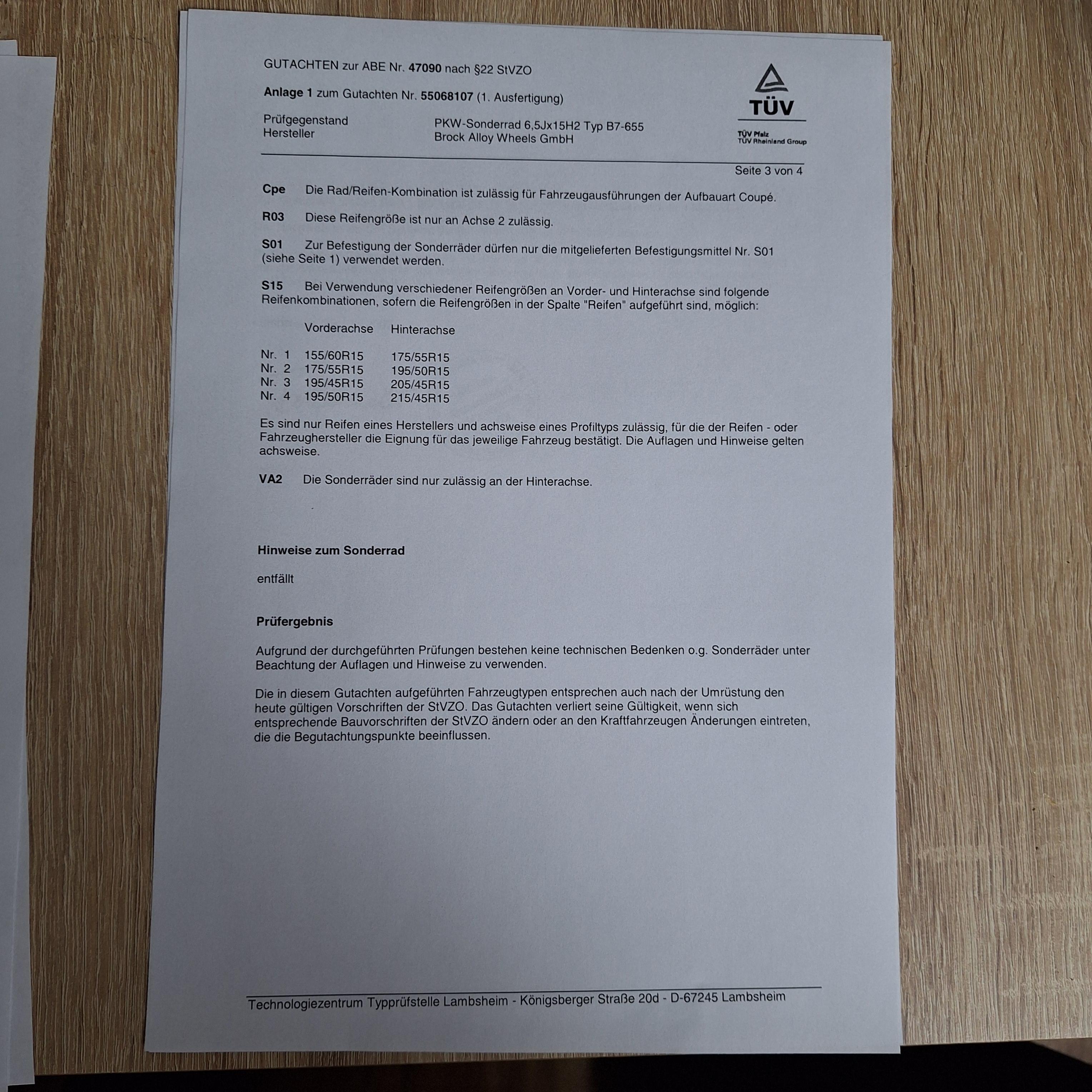 Räder stehen unterschiedlich weit raus.