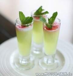 Food-drink-good-food-catering-green-honeydew-melon-cooler-cocktails-1