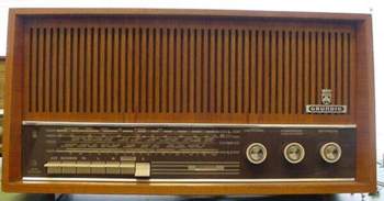 Grundig-3040