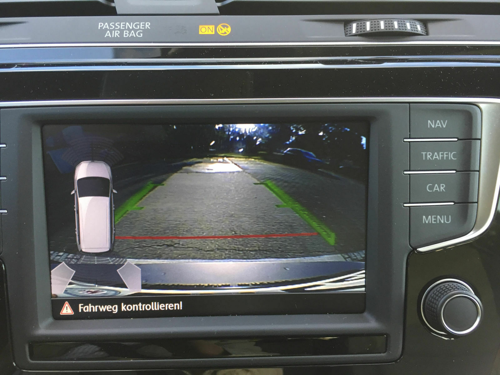 Rear View -> gelbe Linien?