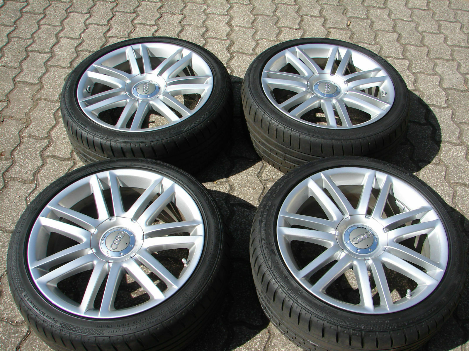 Reifen / Felgen Kombi 245/40R18