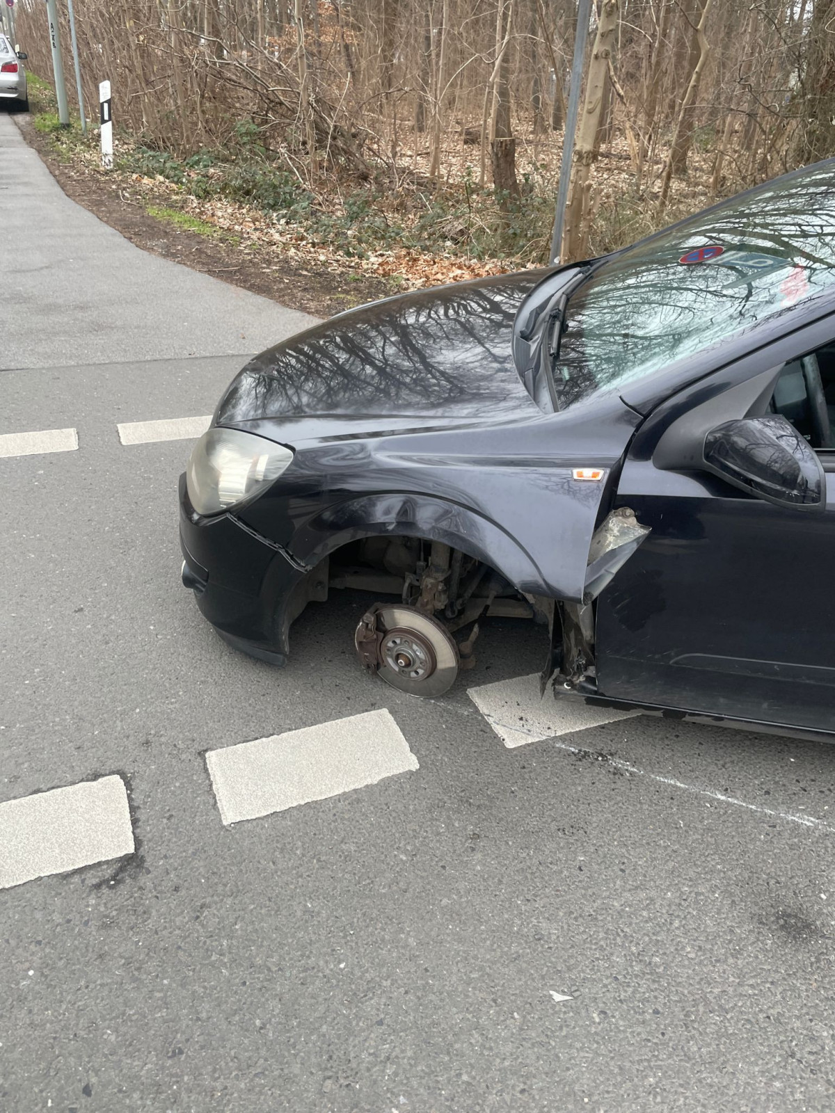 Reifen gelöst nach Achsvermessung und Spureinstellung