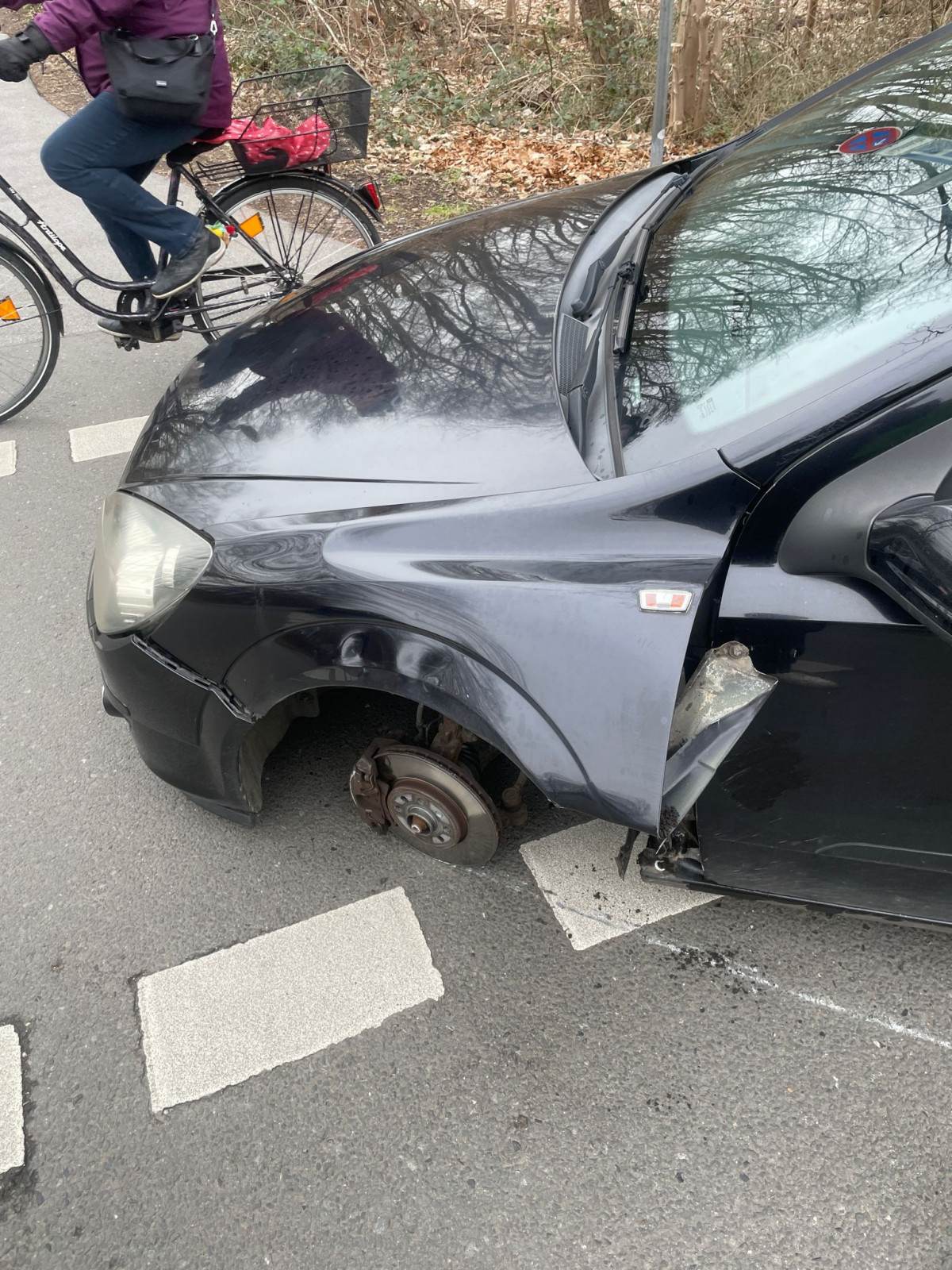 Reifen gelöst nach Achsvermessung und Spureinstellung