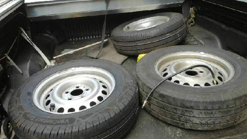195/70 r 15 cs tl