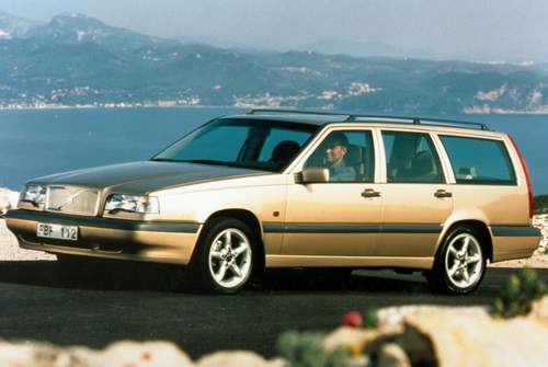 Langläufer: Die meisten Volvo 850 Kombi sammelten Zeit ihres Lebens massenhaft Kilometer. Doch sie hielten sich - auch im Preis