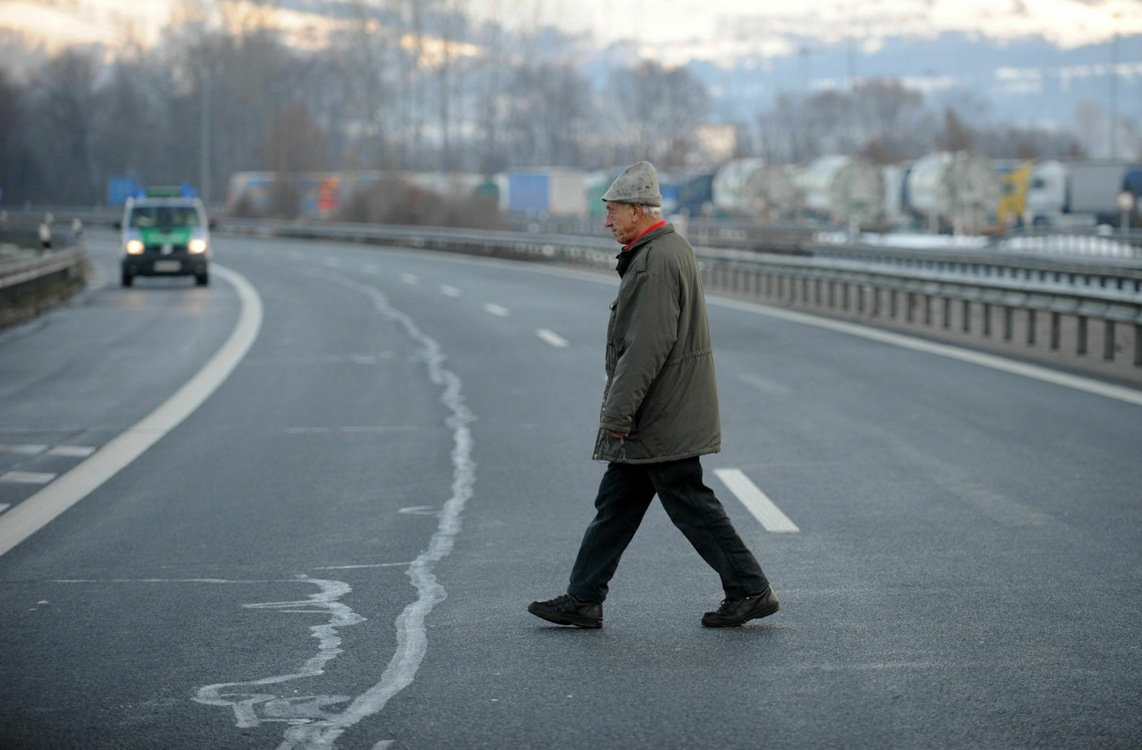In der Nähe von Heidelberg war ein 35-Jähriger auf der Autobahn unterwegs. Er wollte seine Familie in Polen besuchen (Beispielbild)