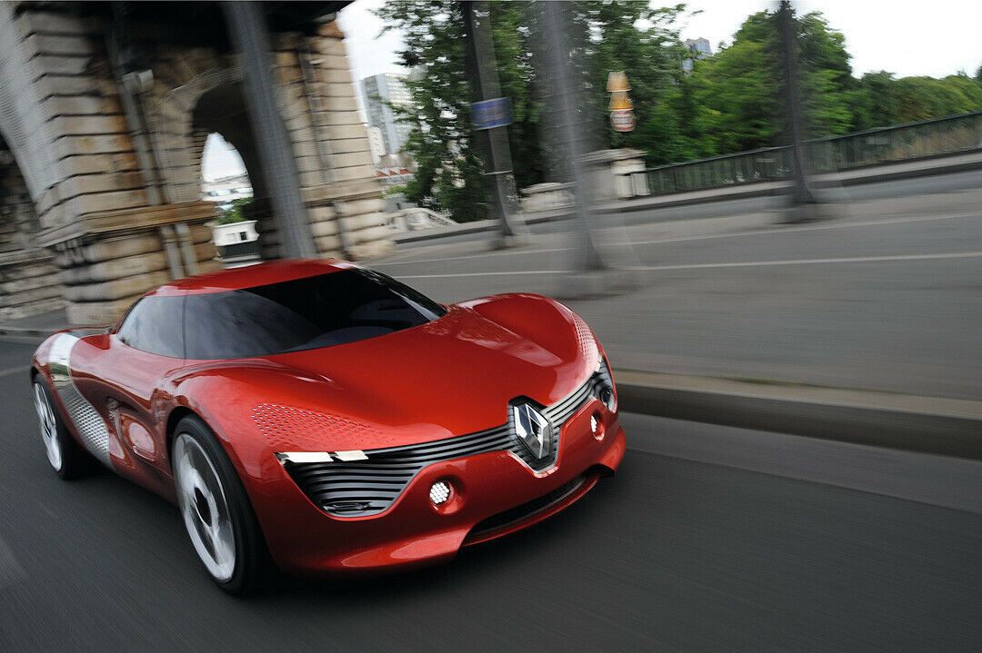 Der Renault Dezir ist ein Konzeptfahrzeug mit der neuen Renault-Front