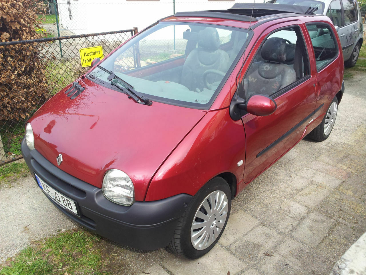 Renault Twingo I ( C06) 1.2 Test