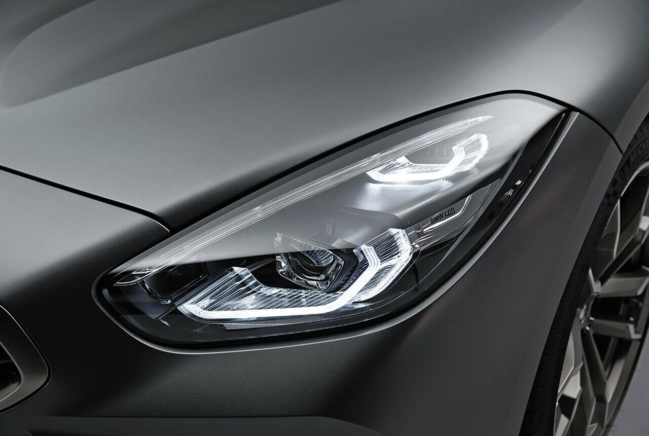 Als Option bietet BMW für den Z4 LED-Matrix-Scheinwerfer an