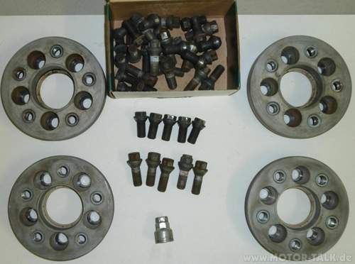 RH-Adapterplatten mit Schrauben