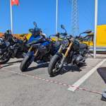 R12 neben F800