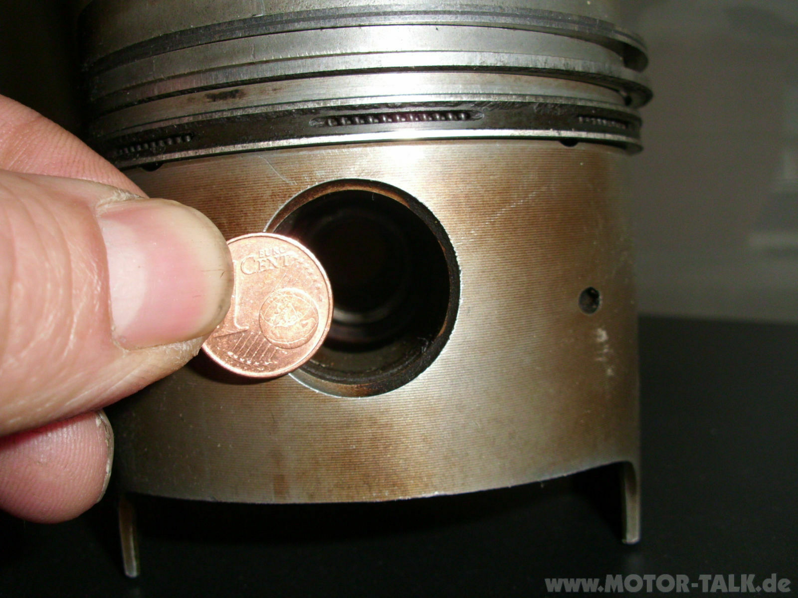 Ring im Ölsieb gefunden