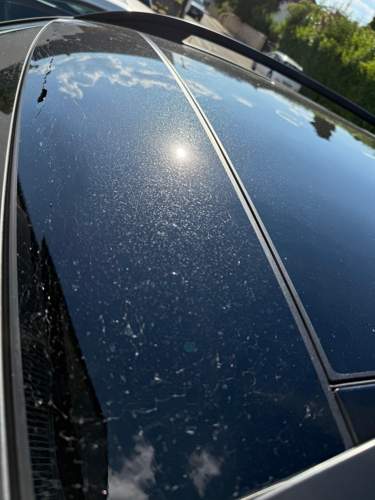 Risse im Glasdach