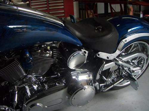 Rocker-oil-tank-concave-chromed