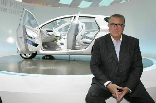 Der Journalist und langjährige stellvertretende Chefredakteur von AUTO BILD, Joachim R. Walther