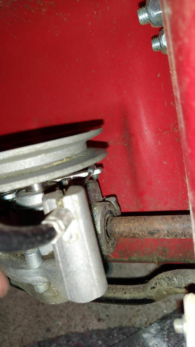 Rolle für Keilriemen bei Rasenmäher Grizzly BRM 56 BSA