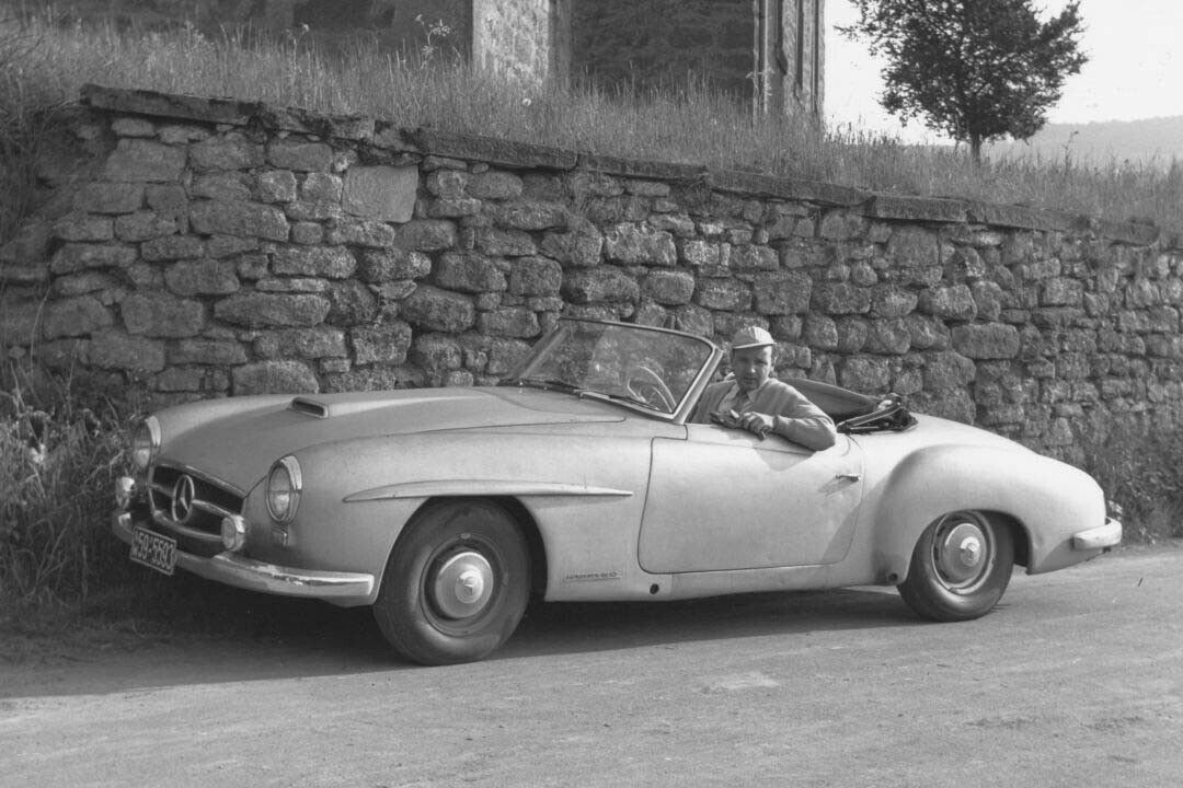 Der Versuchswagen wird im Februar 1954 auf der New Yorker Autoshow präsentiert