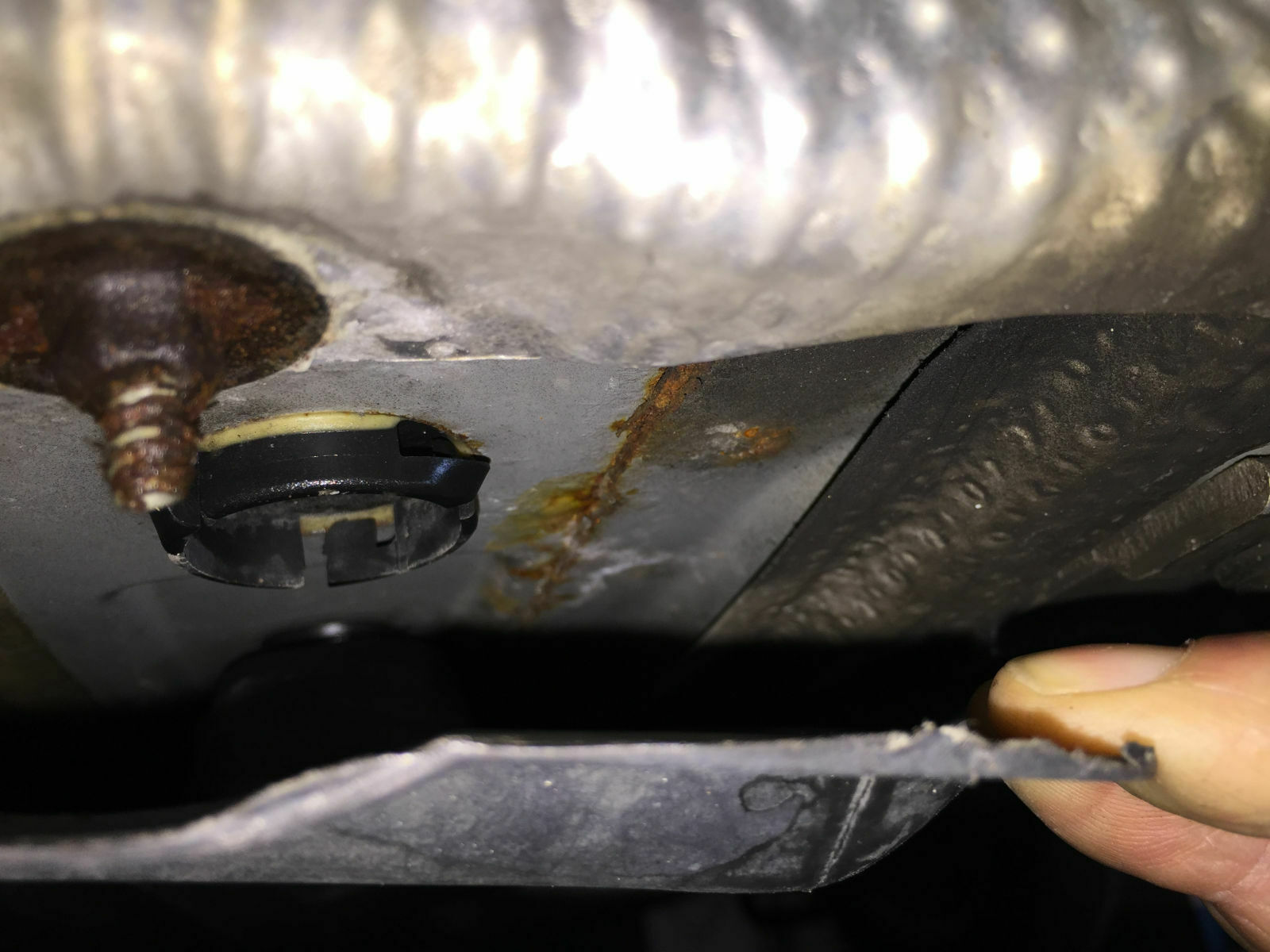 Rost am Unterboden