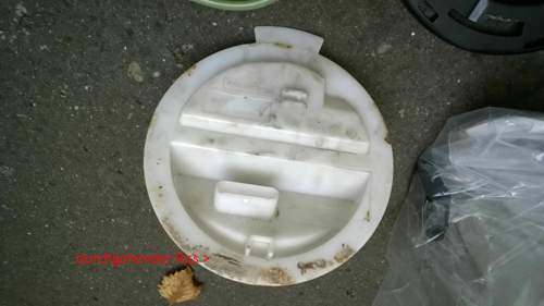 Bild2_Riss_Aussendeckel