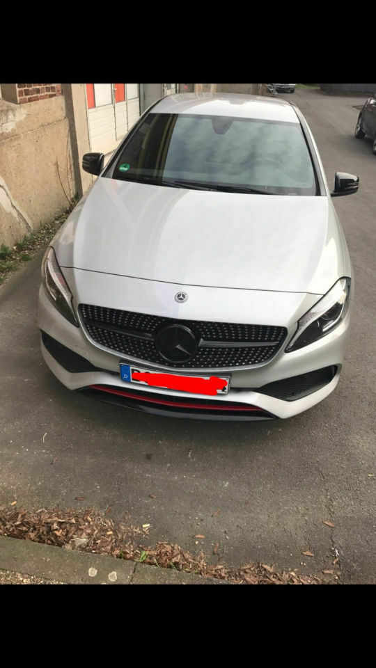 Rote Zierelemente A250 Sport abnehmbar?