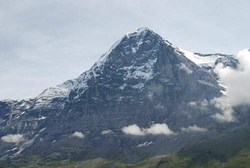 800px-Eiger-Nordwand_2008.jpg