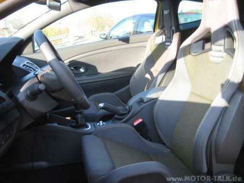 Rs-recaro-gelb