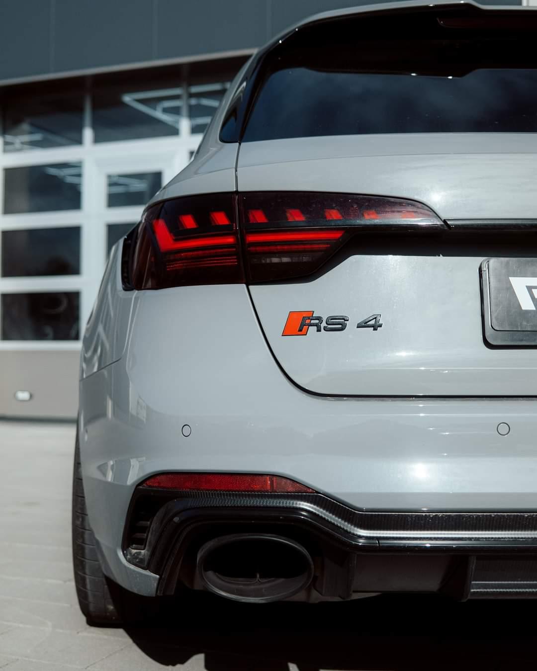 RS4
