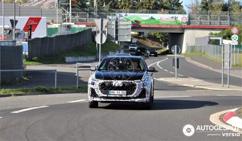 Audi-rs-q8-2024-c552518112023151148