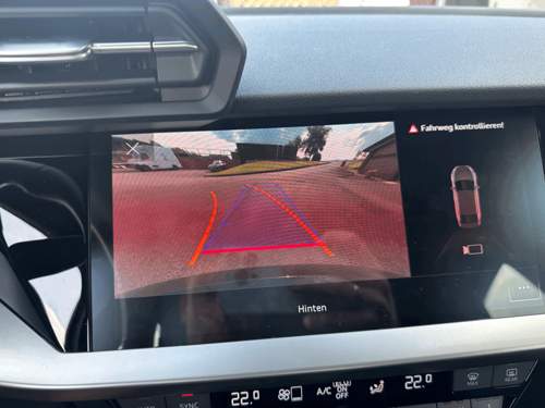 A3 8Y Rückfahrkamera ohne PDC