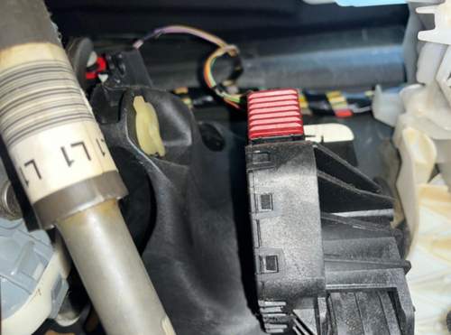 Ist das der Bremsschalter?.jpg