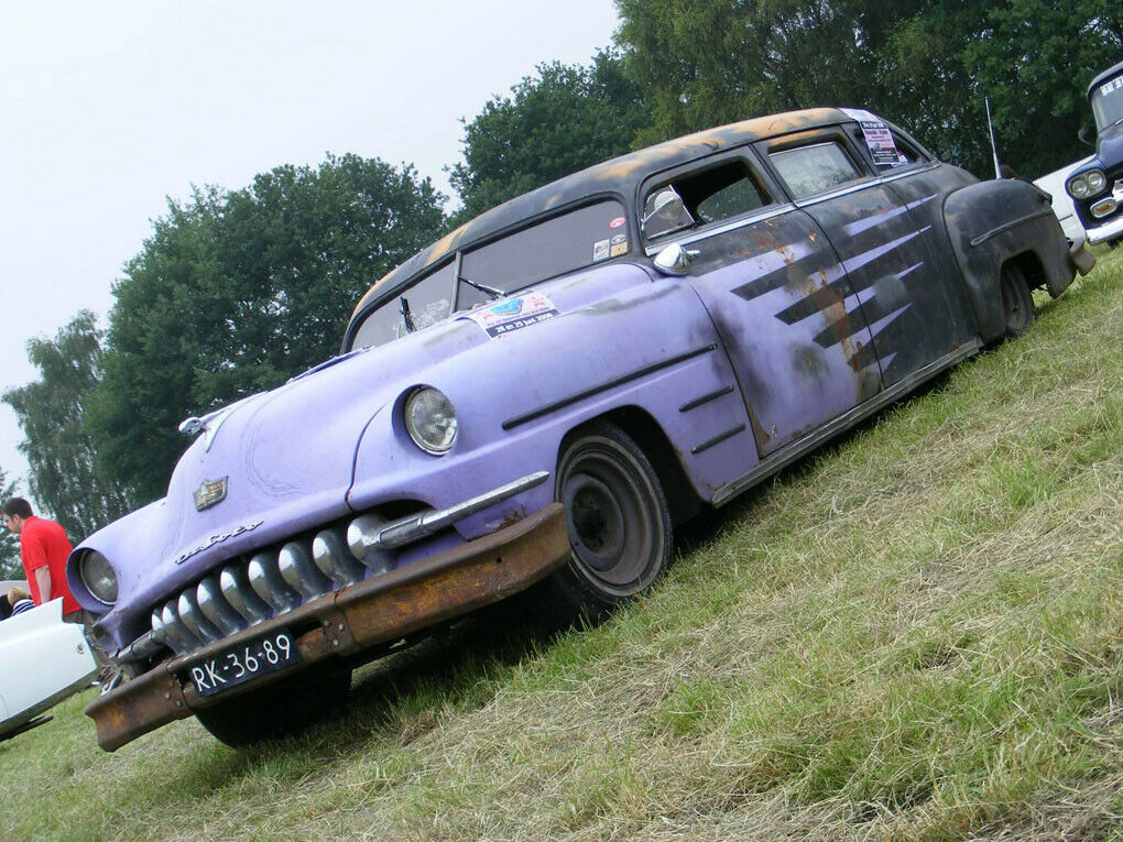 Was für ein Schiff! De Soto mit Top-Chop (das Dach wurde heruntergesetzt). Die Chrysler-Tochter wurde 1960 eingestellt