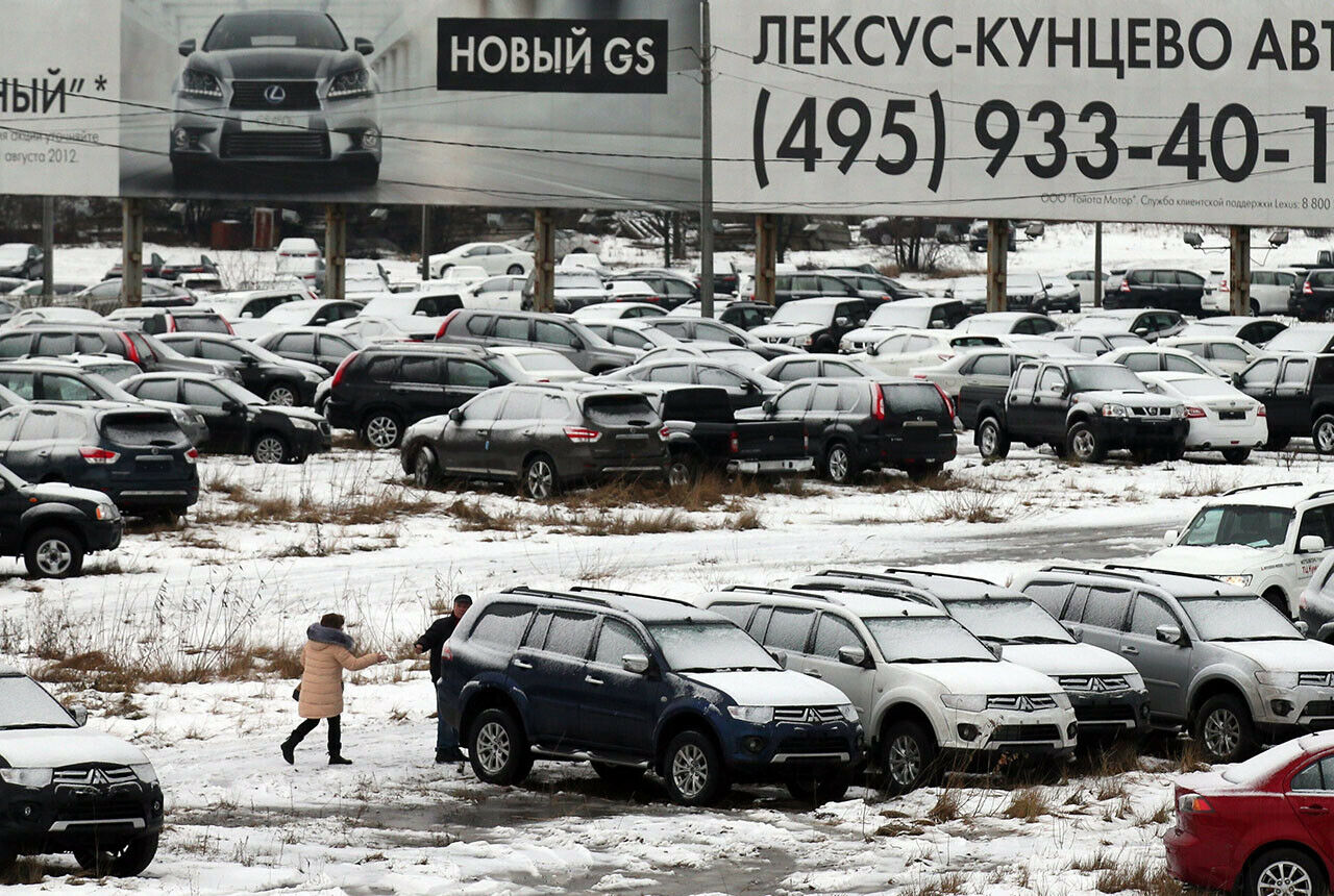 Automarkt in Russland legt im November zu: Das Kaufklima auf dem russischen Automarkt bleibt aber weiter frostig