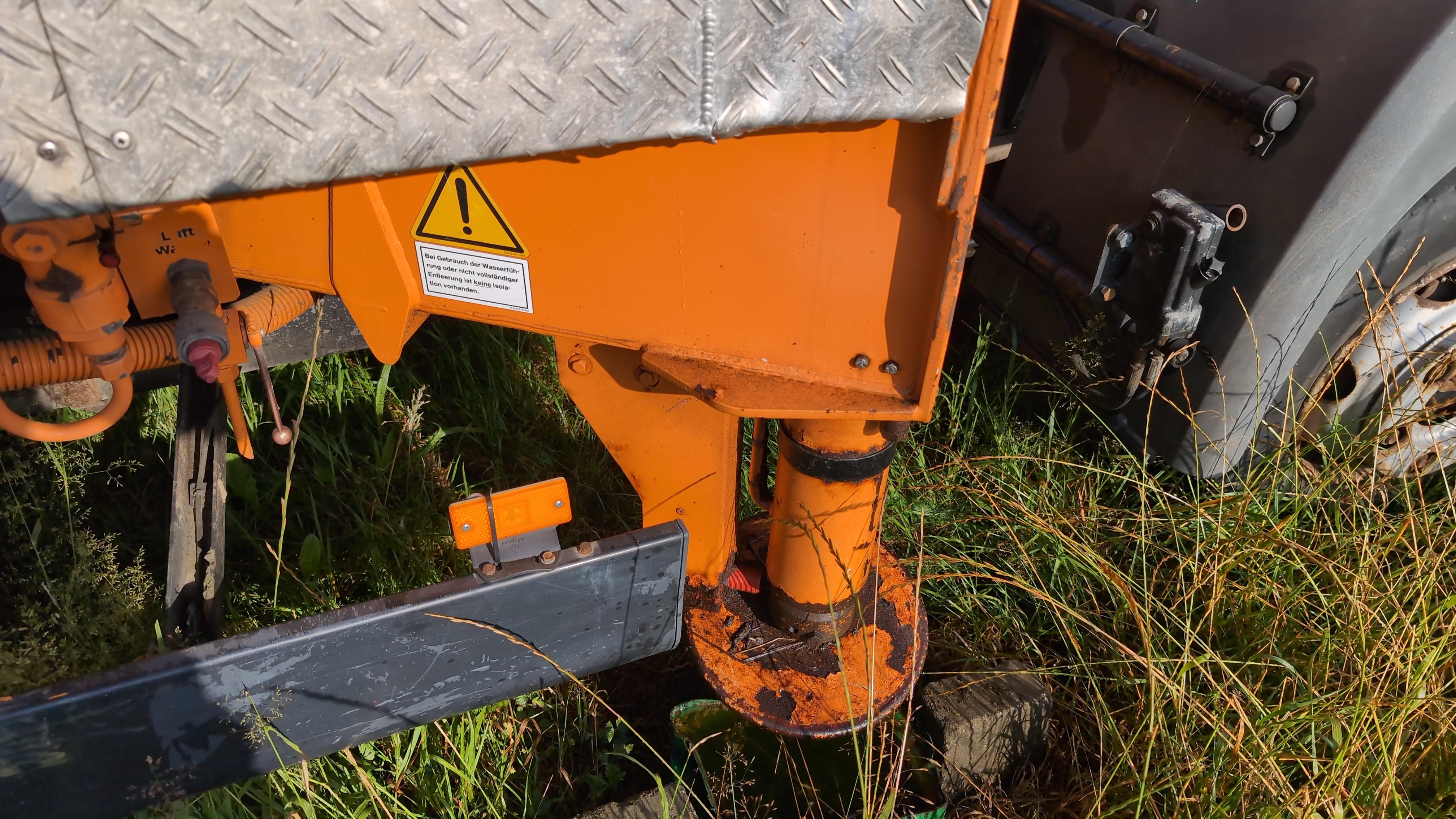 Ruthmann Hubsteiger, Stütze verliert Hydrauliköl