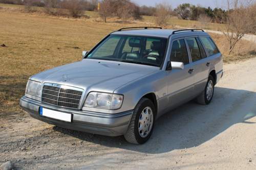 E200