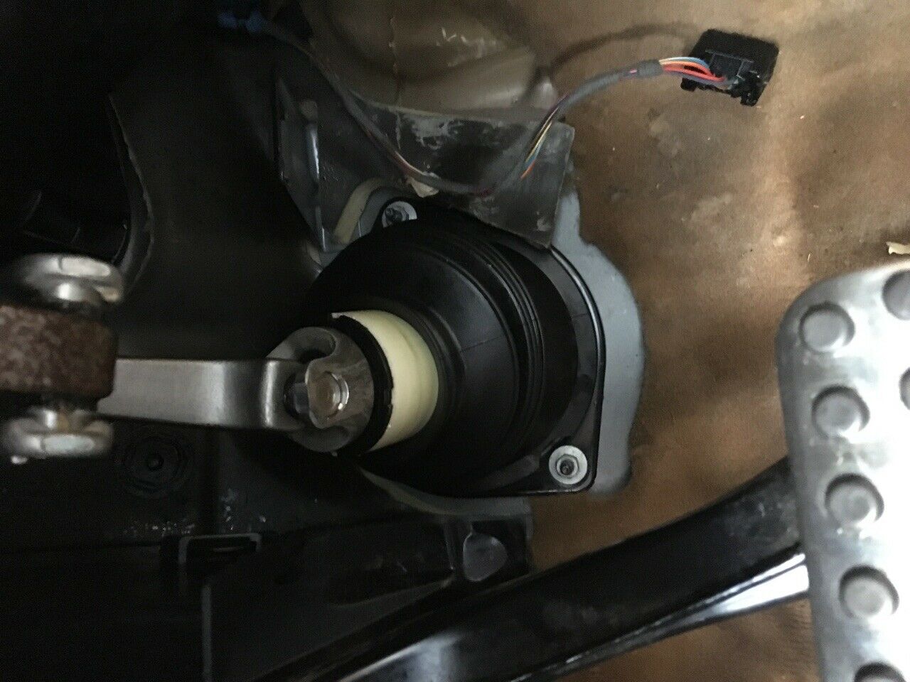 S211 350 4Matic quietschende Lenkung bei jeder Bewegung