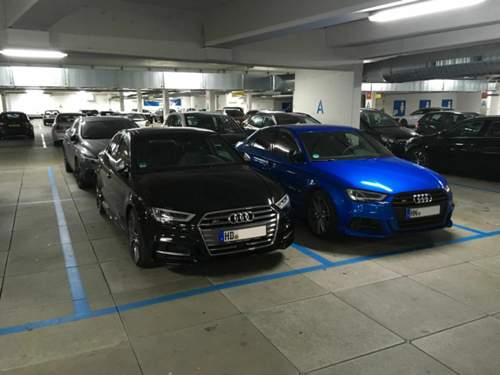 S3-schwarz-blau-3