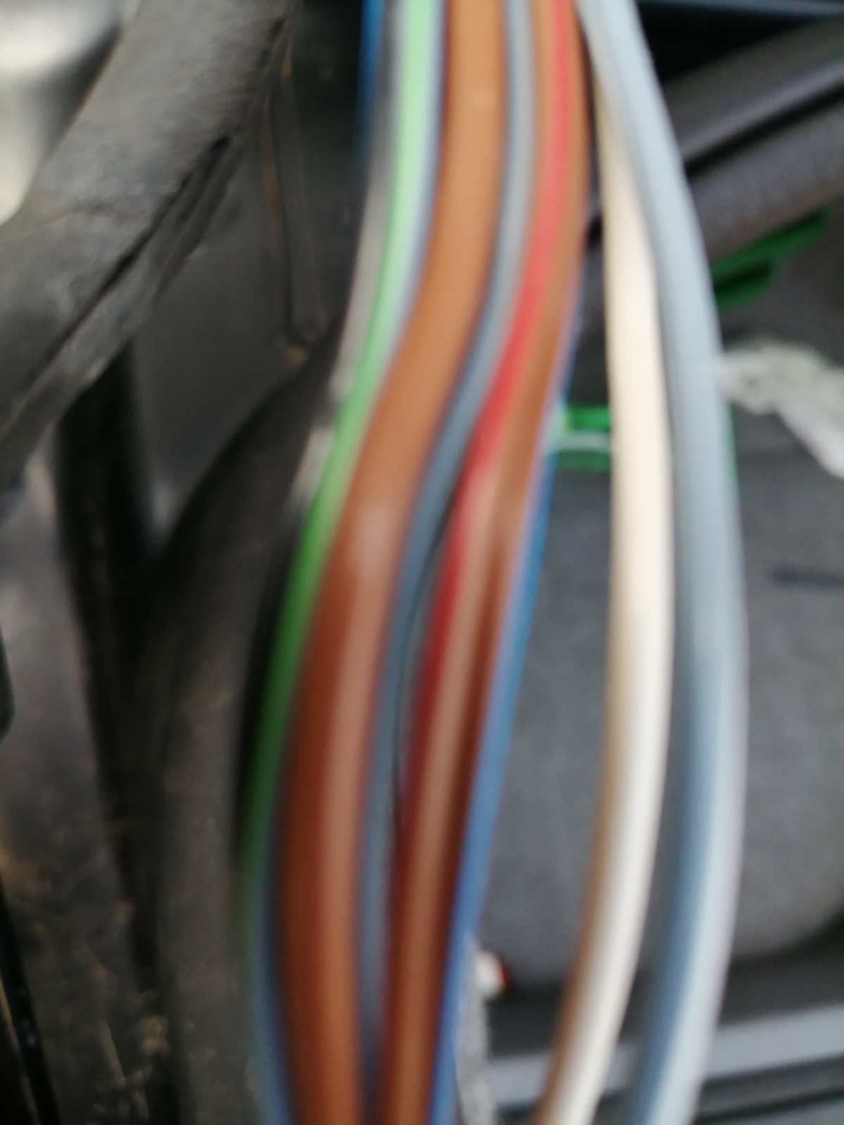 S80 MY2004: Schalter Kofferraumöffner defekt
