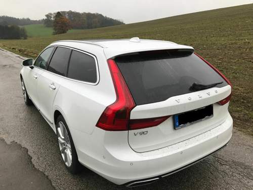 Volvo-v90-3