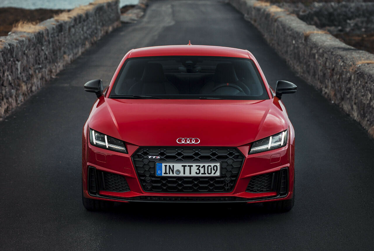 Der geliftete Audi TTS: Frontansicht