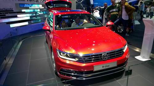 Passat B8 1Passat B8 2