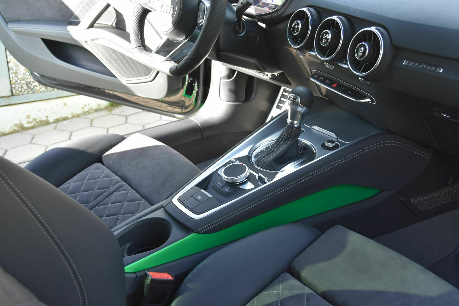 Sammelthread Audi TT/TTS/TTRS Bilder