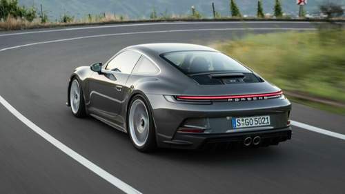Porsche-911-GT3-Touring-Paket-bigMobileWide-ff173406-1813900.jpg