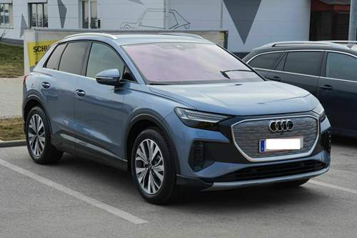 Q4-50-suv-small