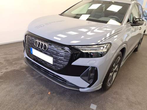 Audi Q4 kieselgrau