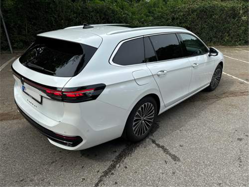 B9 von hinten