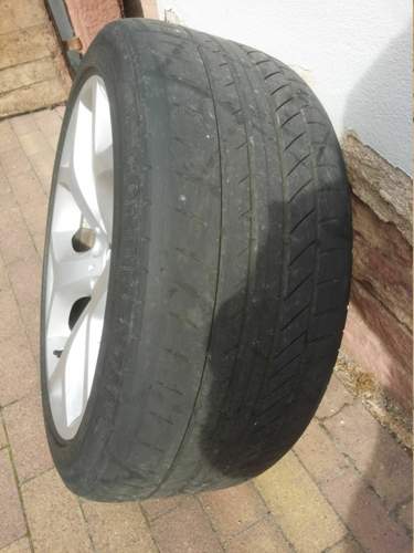 Conti 2.8 bar 40tkm dot2014