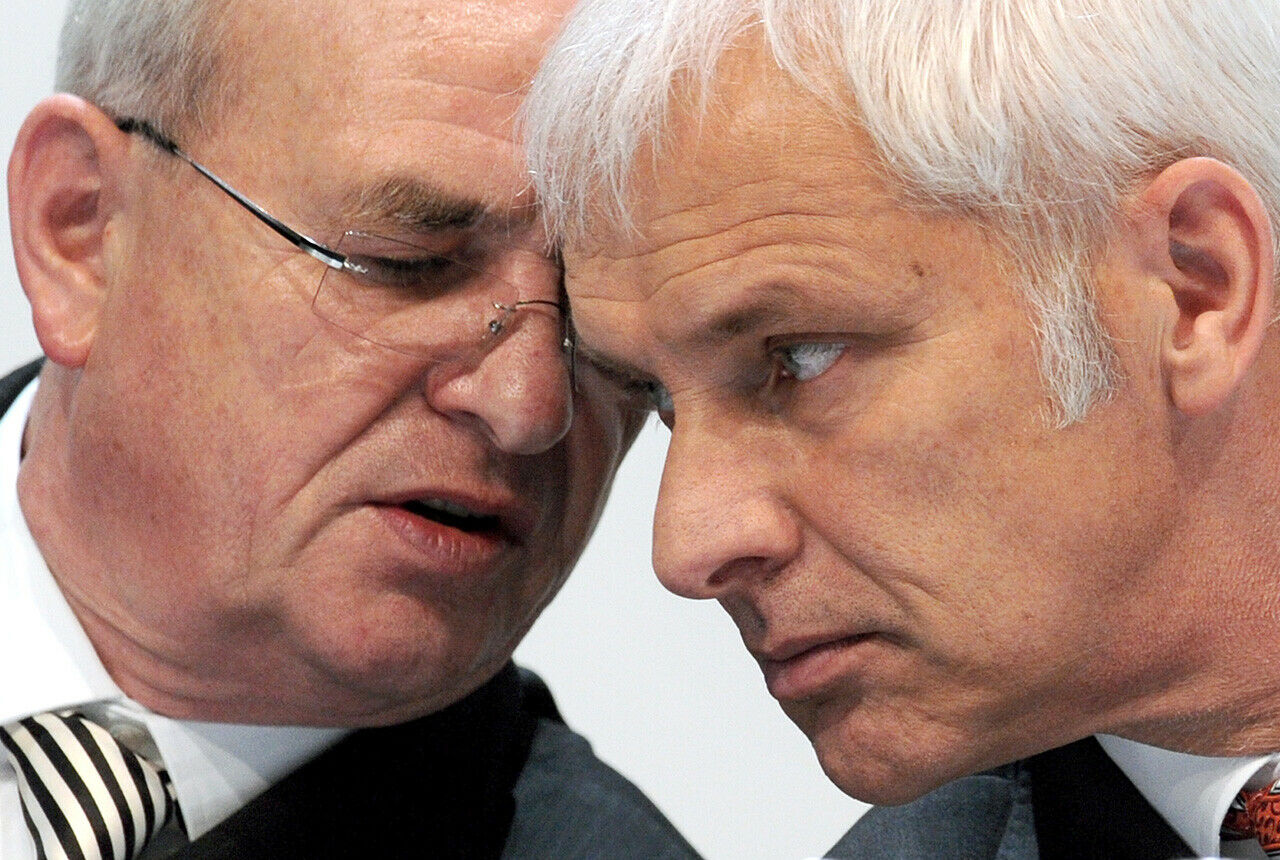 Die Pensionsansprüche von Martin Winterkorn (l.) haben einen Wert von 28,6 Mio. Euro, der jetzige Volkswagen-Chef Matthias Müller bekommt 22,6 Mio. Euro Pension