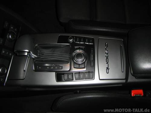 18-quattro-logo-innen
