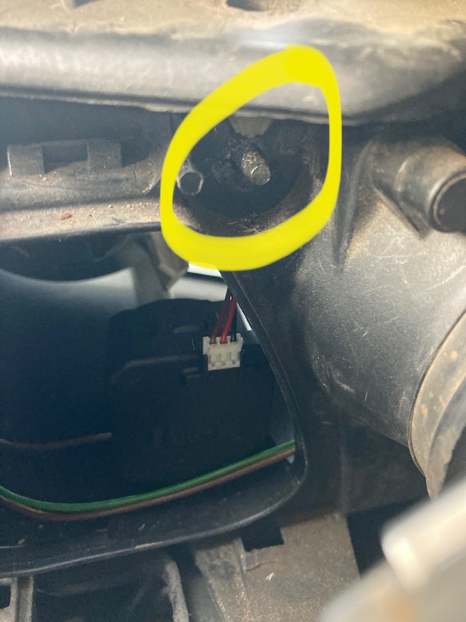 Scheinwerfer Einstellrädchen abgebrochen, Ideen für ne Reparatur?